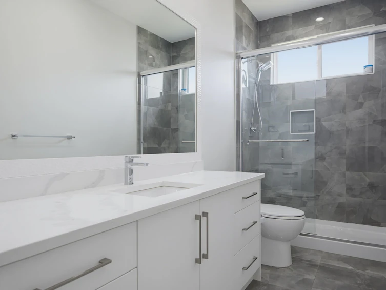 8376 209b Street, Langley, BC, V2Y 4K4 - 32