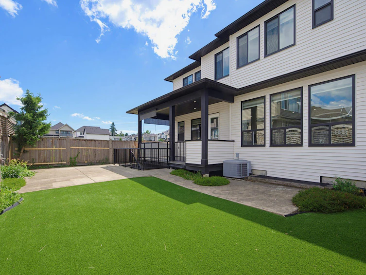 8376 209b Street, Langley, BC, V2Y 4K4 - 39