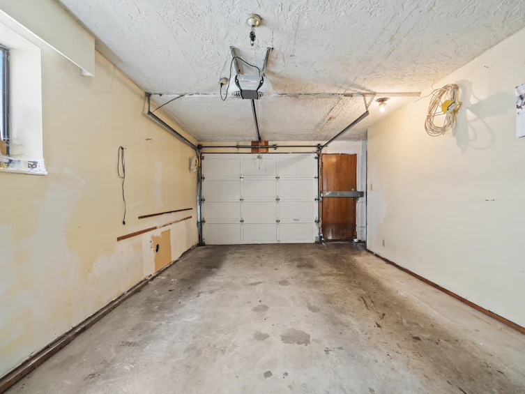 4355 Inverness Street, Vancouver, BC, V5V 4X1 - 32