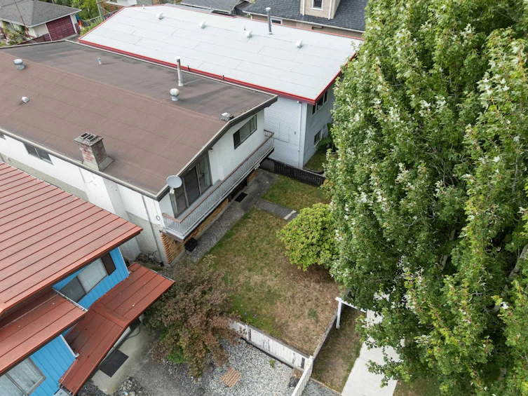 4355 Inverness Street, Vancouver, BC, V5V 4X1 - 35