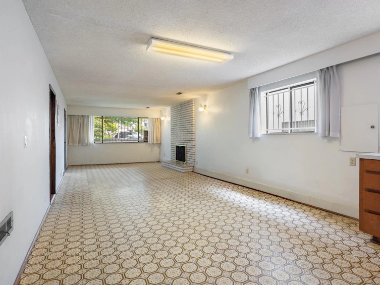 4355 Inverness Street, Vancouver, BC, V5V 4X1 - 23