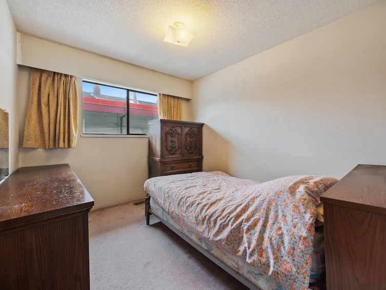 4355 Inverness Street, Vancouver, BC, V5V 4X1 - 16