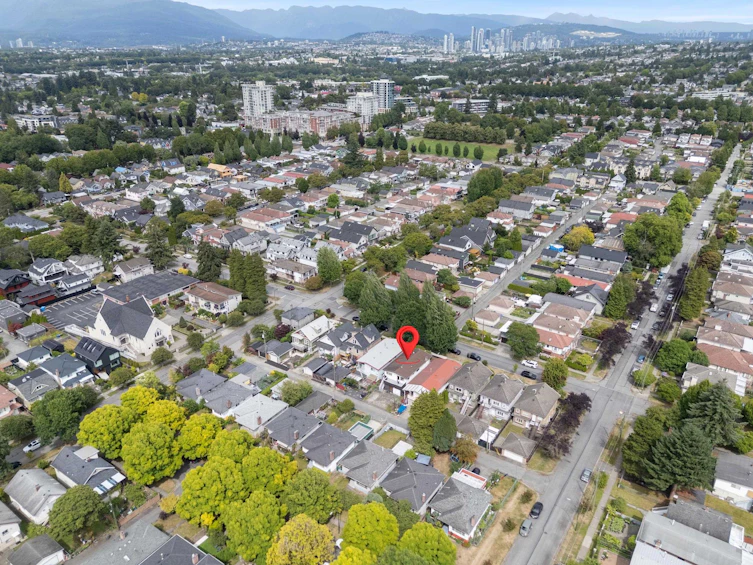 4355 Inverness Street, Vancouver, BC, V5V 4X1 - 38