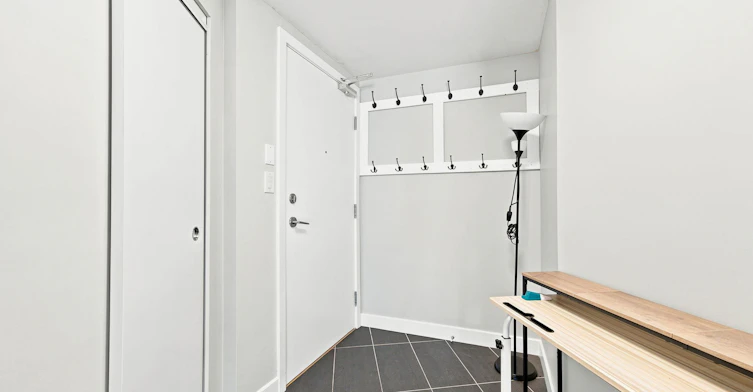 307-175 W 2nd Street, North Vancouver, BC, V7M 0A5 - 10