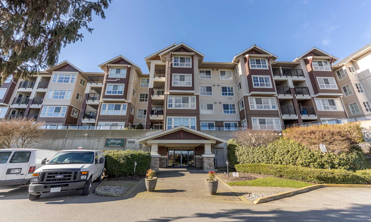 214-19677 Meadow Gardens Way