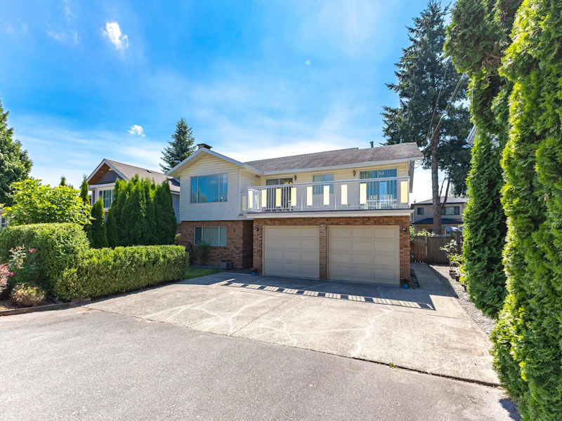 7622 17th Avenue, Burnaby BC V3N 1L7