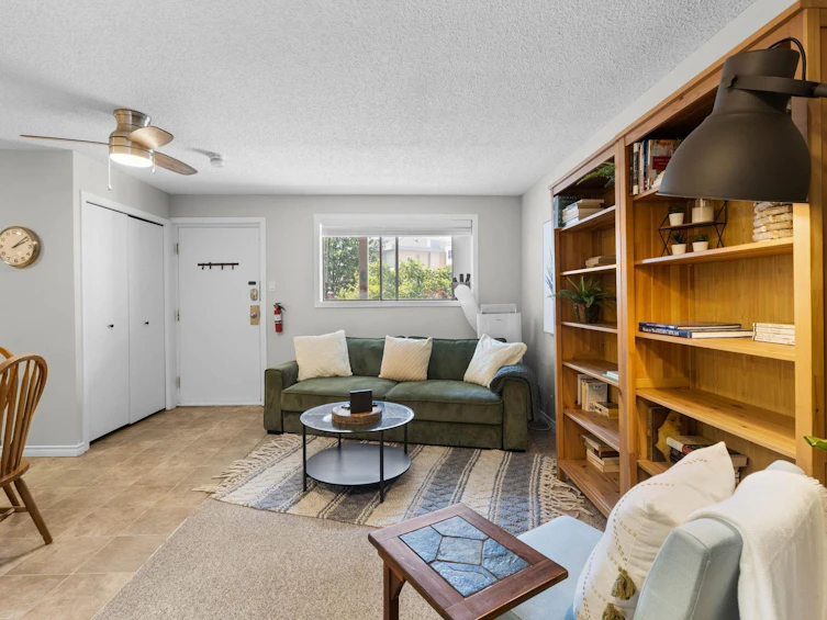 13-450 Esplanade Avenue, Harrison Hot Springs, BC, V0M 1K0 - 13
