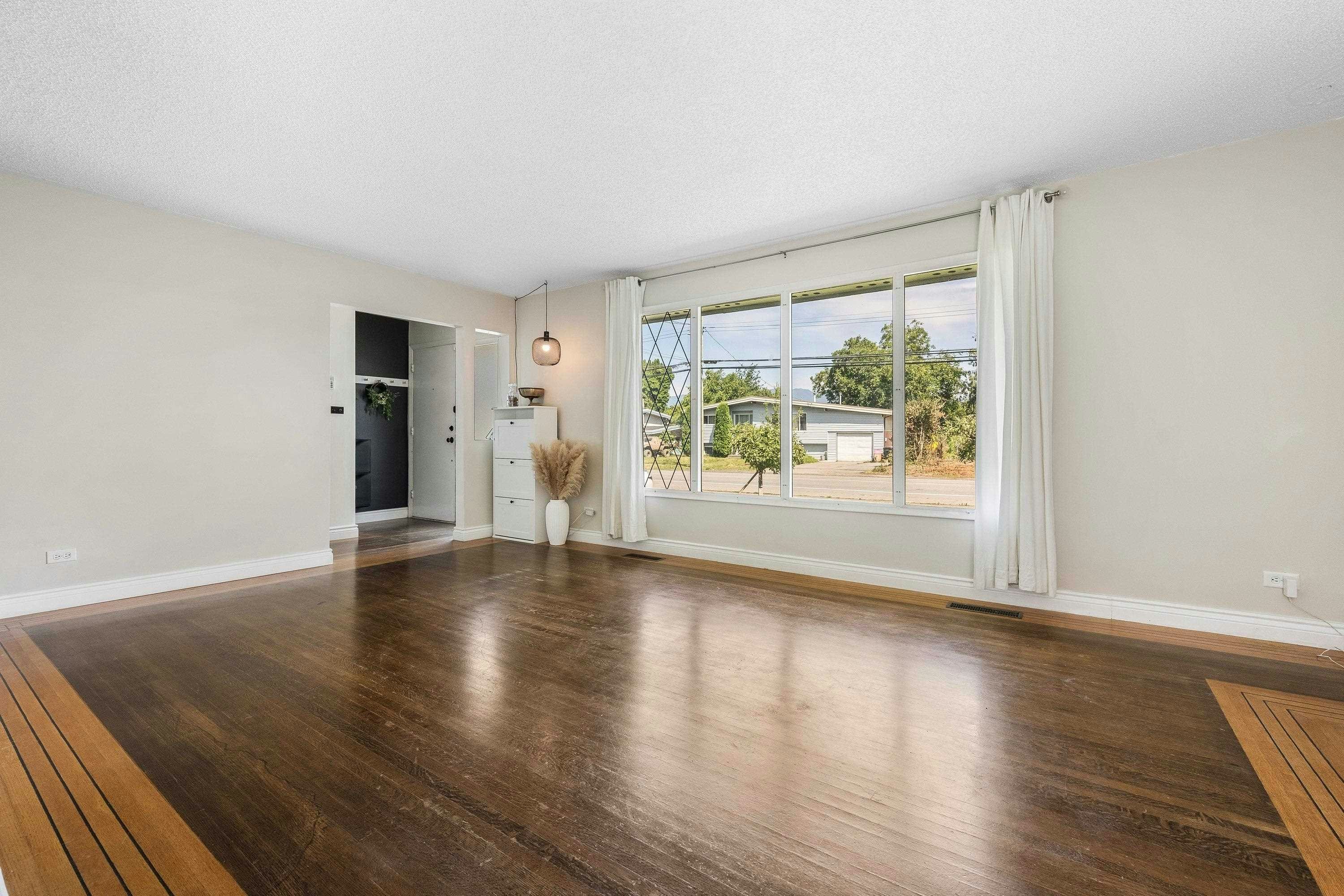 45210 Watson Road, Chilliwack, BC, V2R 2G4 - 12