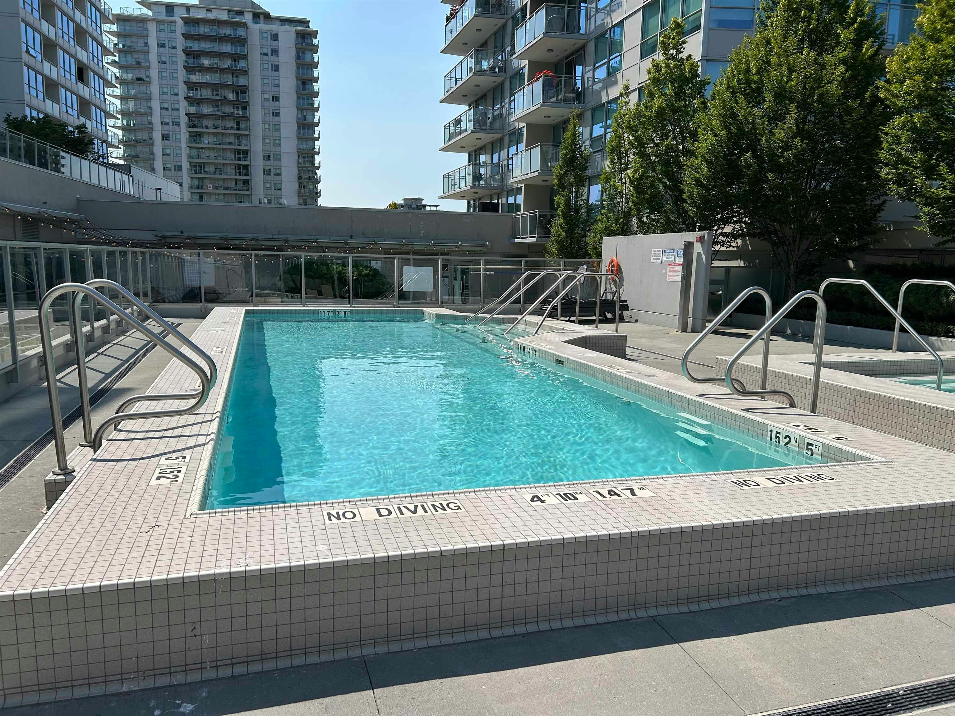 1403-125 E 14th Street, North Vancouver, BC, V7L 0E6