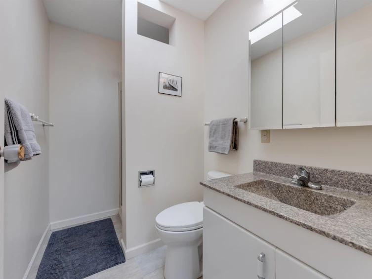38582 Westway Avenue, Squamish, BC, V8B 0L6 - 23