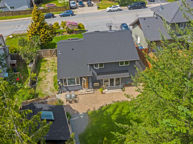 38582 Westway Avenue, Squamish, BC, V8B 0L6 - 38