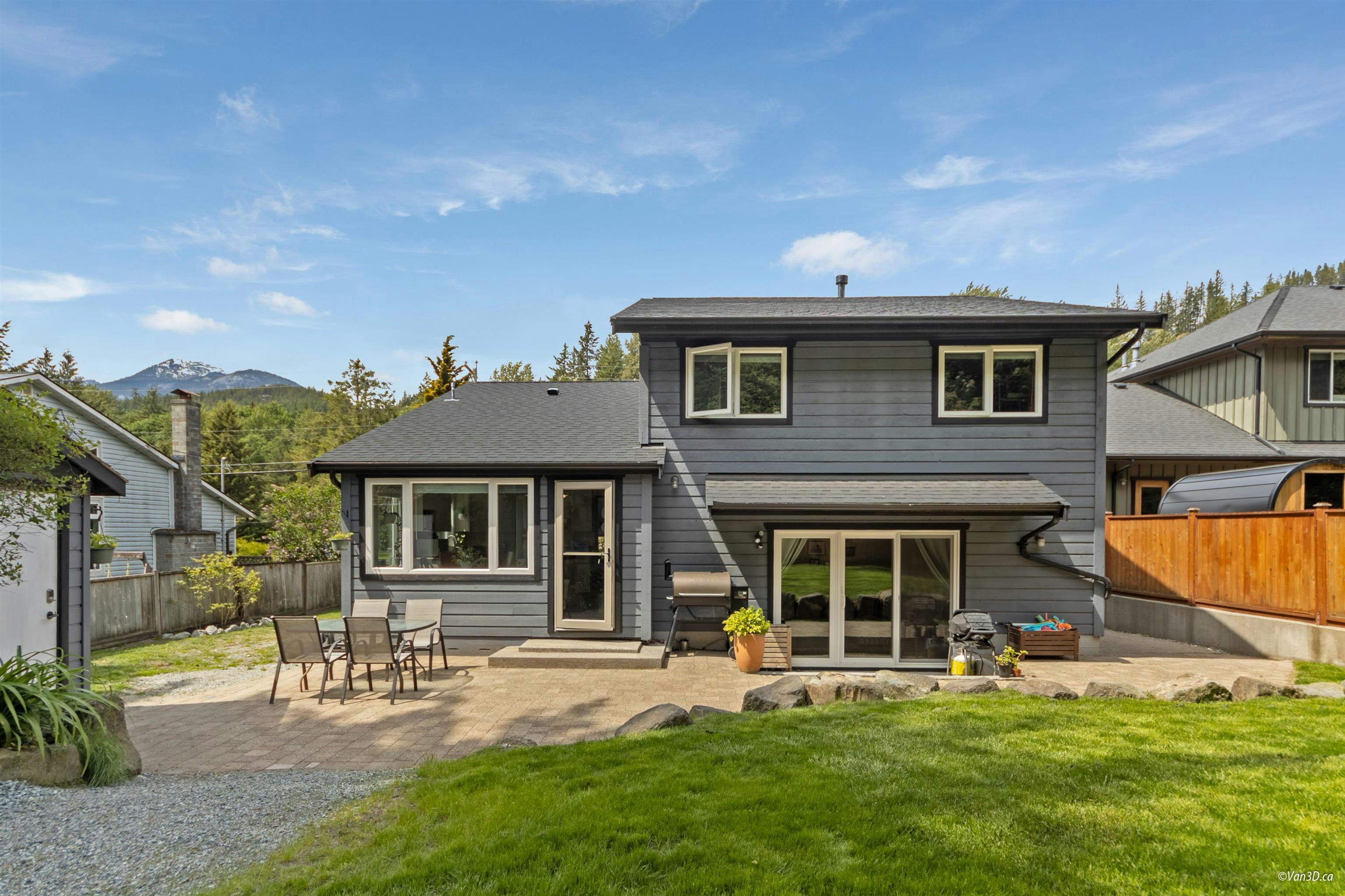 38582 Westway Avenue, Squamish, BC, V8B 0L6 - 31