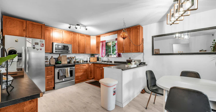 22641 Kendrick Loop, Maple Ridge, BC, V2X 8Y9 - 22