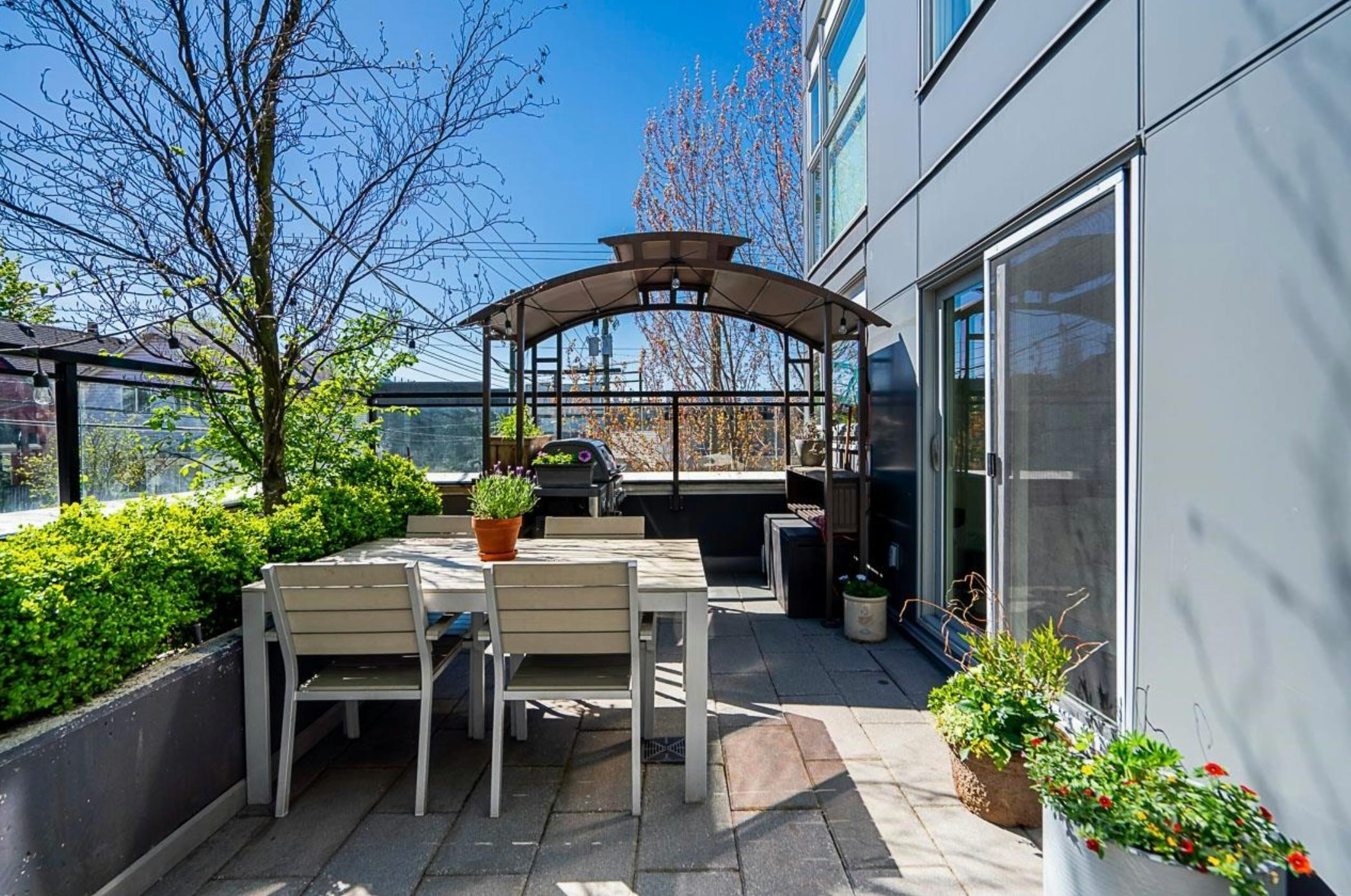 210-1588 E Hastings Street, Vancouver, BC, V5L 0B8