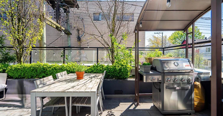 210-1588 E Hastings Street, Vancouver, BC, V5L 0B8 - 2