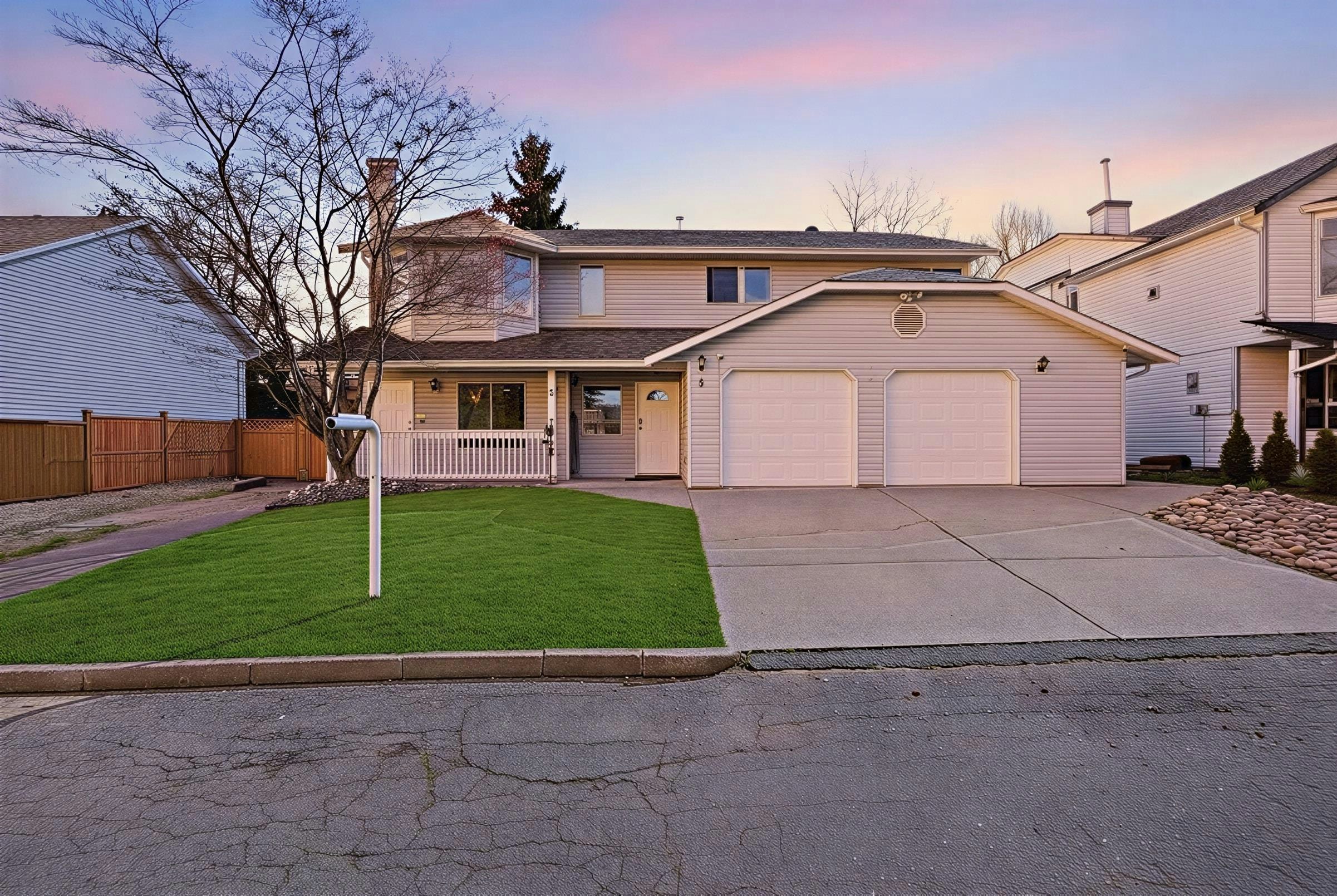 5-11954 Hawthorne Street, Maple Ridge, BC, V2X 6V4