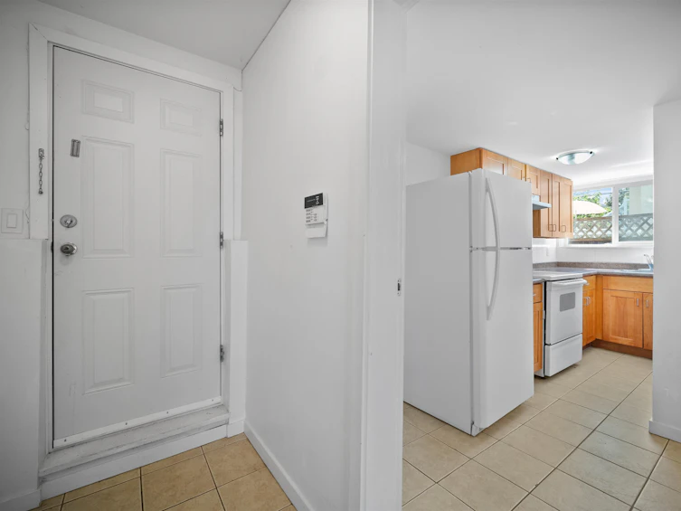 7238 Stirling Street, Vancouver, BC, V5P 4H5 - 16