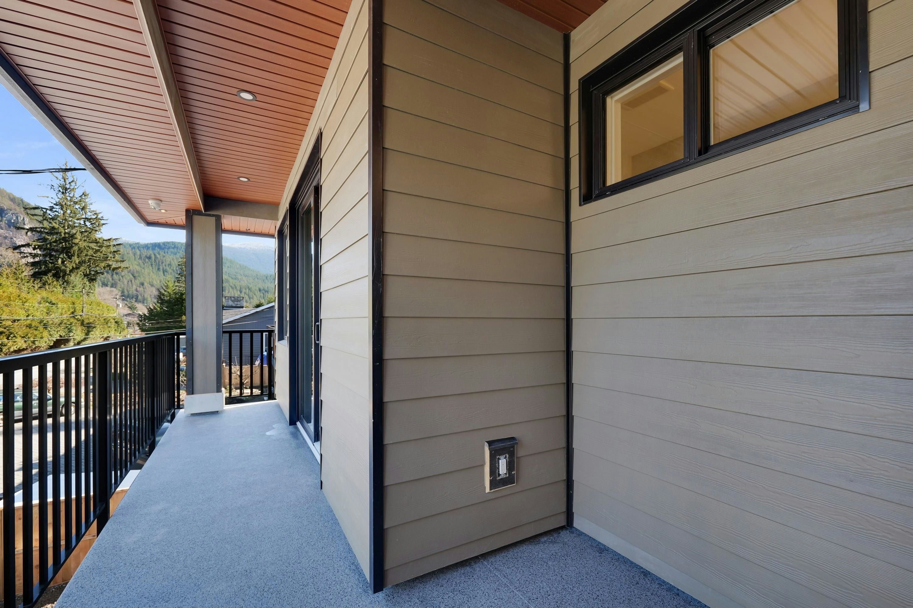 1352 Judd Road, Squamish, BC, V0N 1H0 - 20