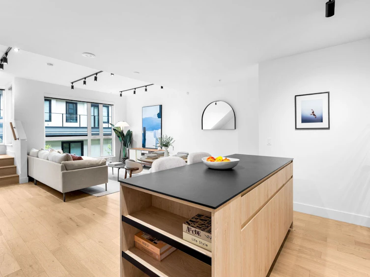 3956 Dumfries Street, Vancouver, BC, V5N 0J1 - 11