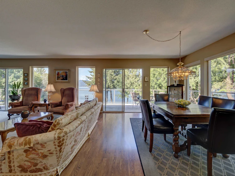 6448 N Gale Avenue, Sechelt, BC, V7Z 0L1 - 19