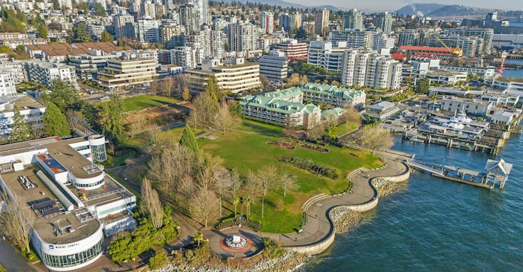 20-415 W Esplanade Avenue, North Vancouver, BC, V7M 1A6 - 2