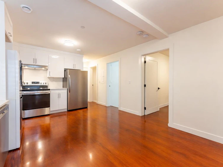 2719 E 46th Avenue, Vancouver, BC, V5S 1A6 - 25