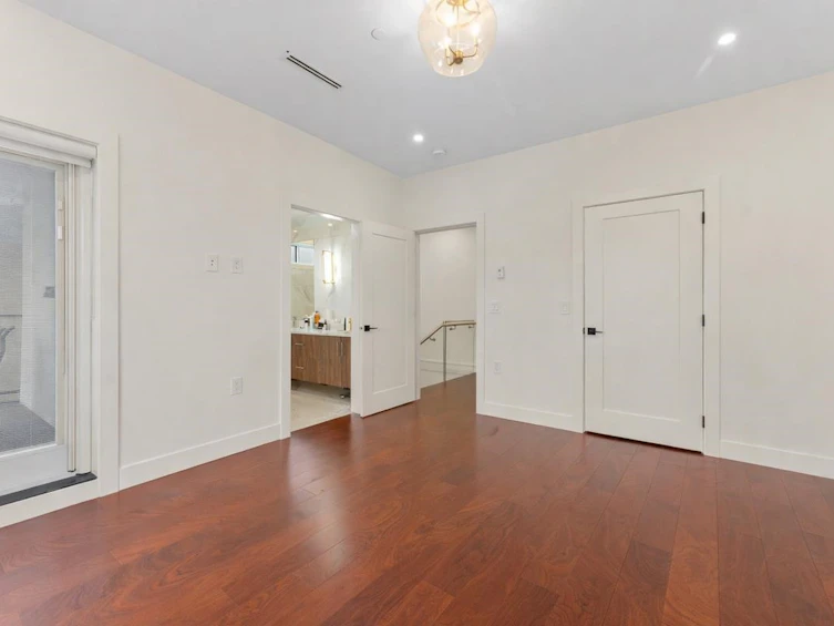 2719 E 46th Avenue, Vancouver, BC, V5S 1A6 - 15