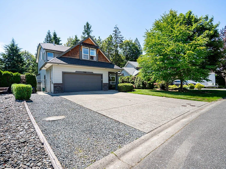 7988 Melburn Drive, Mission, BC, V2V 7B5 - 2
