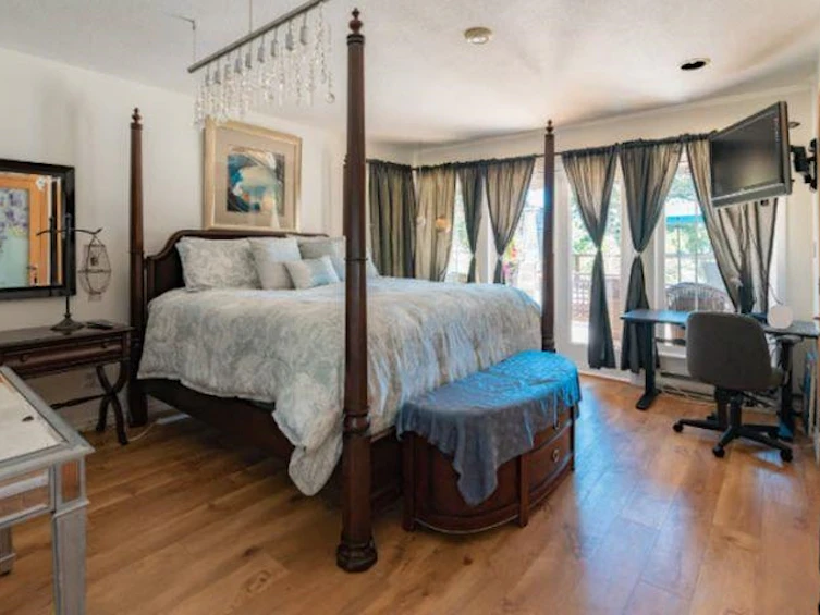 9127 Redrooffs Road, Halfmoon Bay, BC, V7Z 1E9 - 11