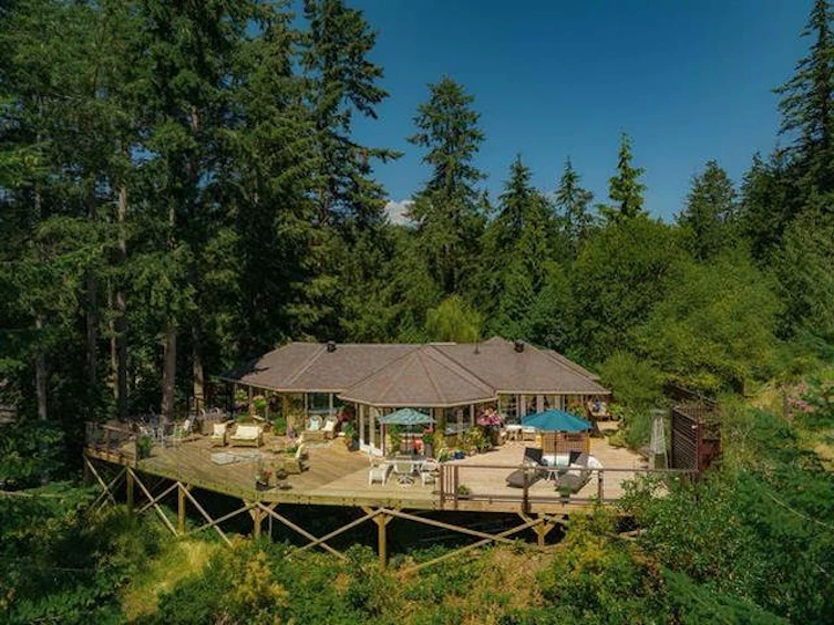 9127 Redrooffs Road, Halfmoon Bay, BC, V7Z 1E9 - 17