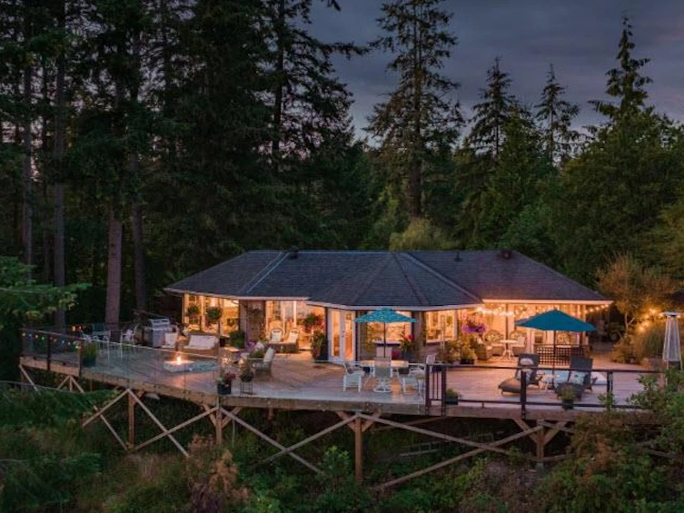 9127 Redrooffs Road, Halfmoon Bay, BC, V7Z 1E9 - 19
