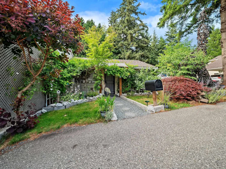 18-3075 Trethewey Street, Abbotsford, BC, V2T 3R4 - 2