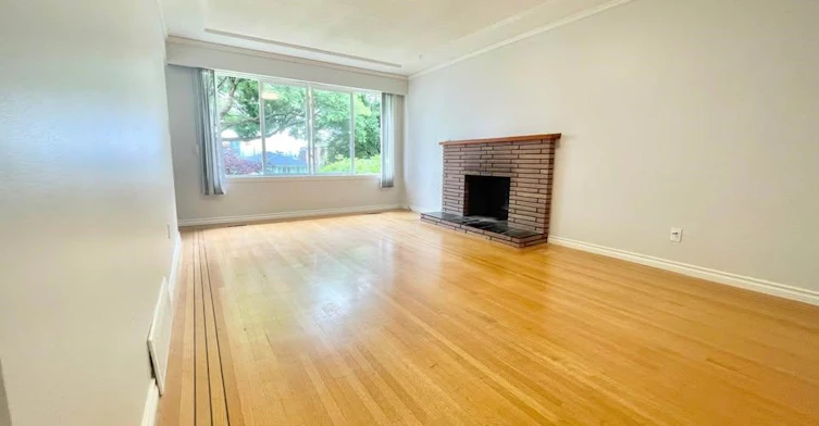 4825 Georgia Street, Burnaby, BC, V5C 2W1 - 3