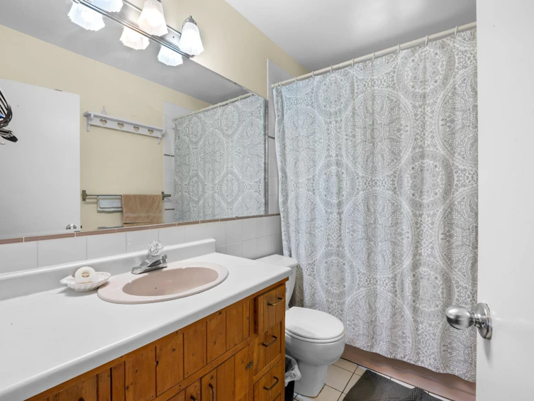 2119 Monterey Avenue, Coquitlam, BC, V3K 2M5 - 14