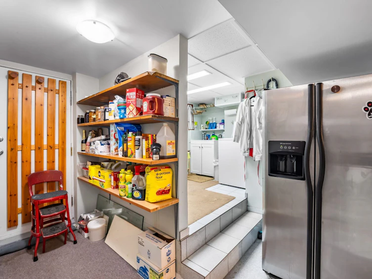 2119 Monterey Avenue, Coquitlam, BC, V3K 2M5 - 24