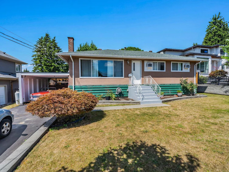 2119 Monterey Avenue, Coquitlam, BC, V3K 2M5 - 2
