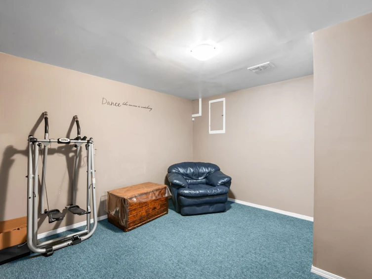 2119 Monterey Avenue, Coquitlam, BC, V3K 2M5 - 19