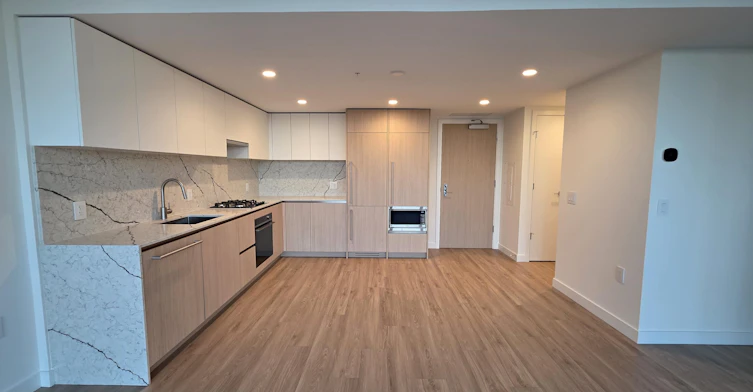 2507-2135 Springer Avenue, Burnaby, BC, V5B 0C1 - 7