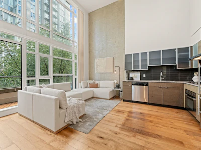 403-988 Richards Street - 3