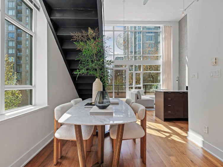 403-988 Richards Street, Vancouver, BC, V6B 8R2 - 11