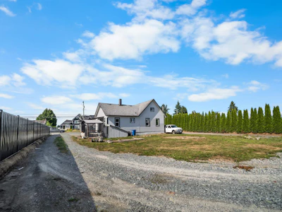33508 Huntingdon Road - 2