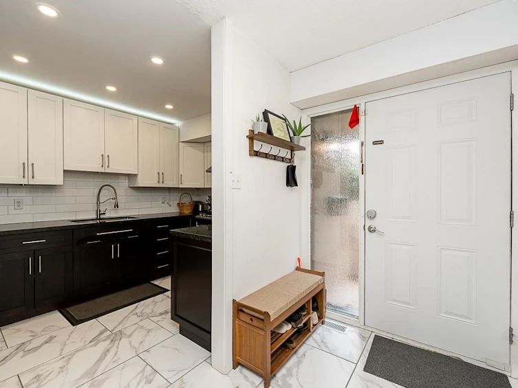 35-13795 102 Avenue, Surrey, BC, V3T 1N9 - 4