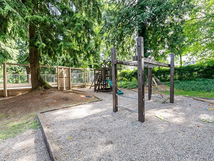 35-13795 102 Avenue, Surrey, BC, V3T 1N9 - 34