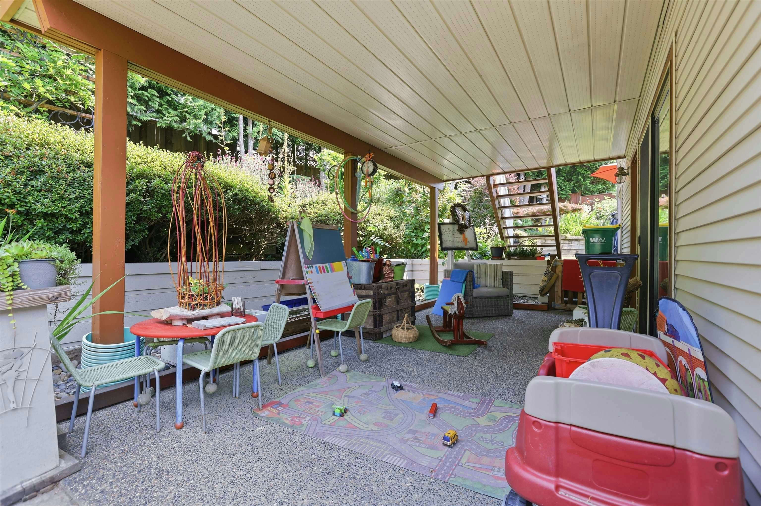 23711 106 Avenue, Maple Ridge, BC, V2W 1B4 - 8