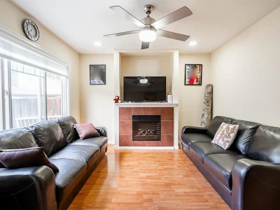 35-6110 138 Street - 4