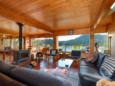 345 David Road - 5