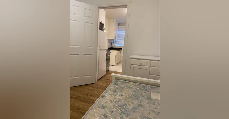2780 E 48th Avenue, Vancouver, BC, V5S 1G7 - 3
