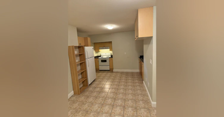 1425 Cornell Avenue, Coquitlam, BC, V3J 2Z8 - 4