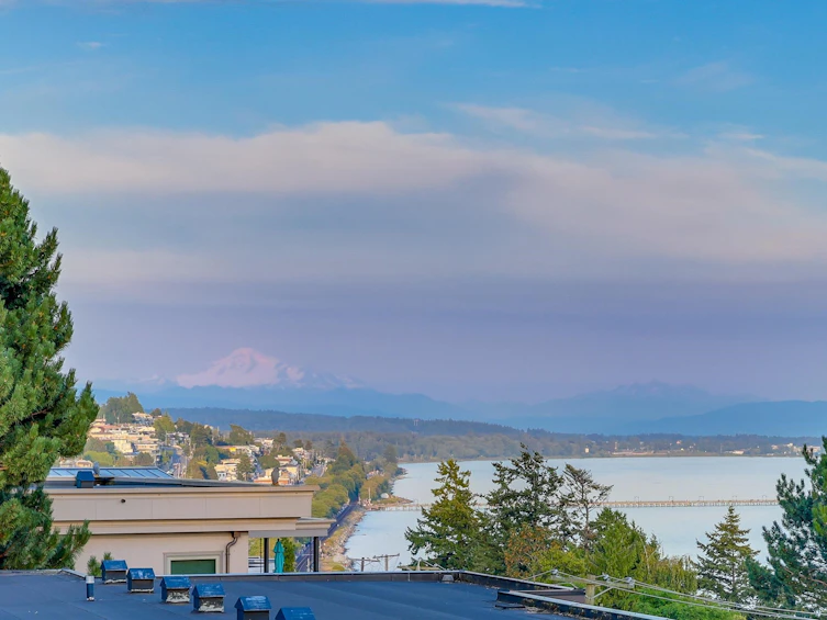 14334 Sunset Drive, Surrey, BC, V4B 2V5 - 6