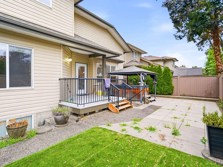 121-21868 Lougheed Highway, Maple Ridge, BC, V2X 2S4 - 13
